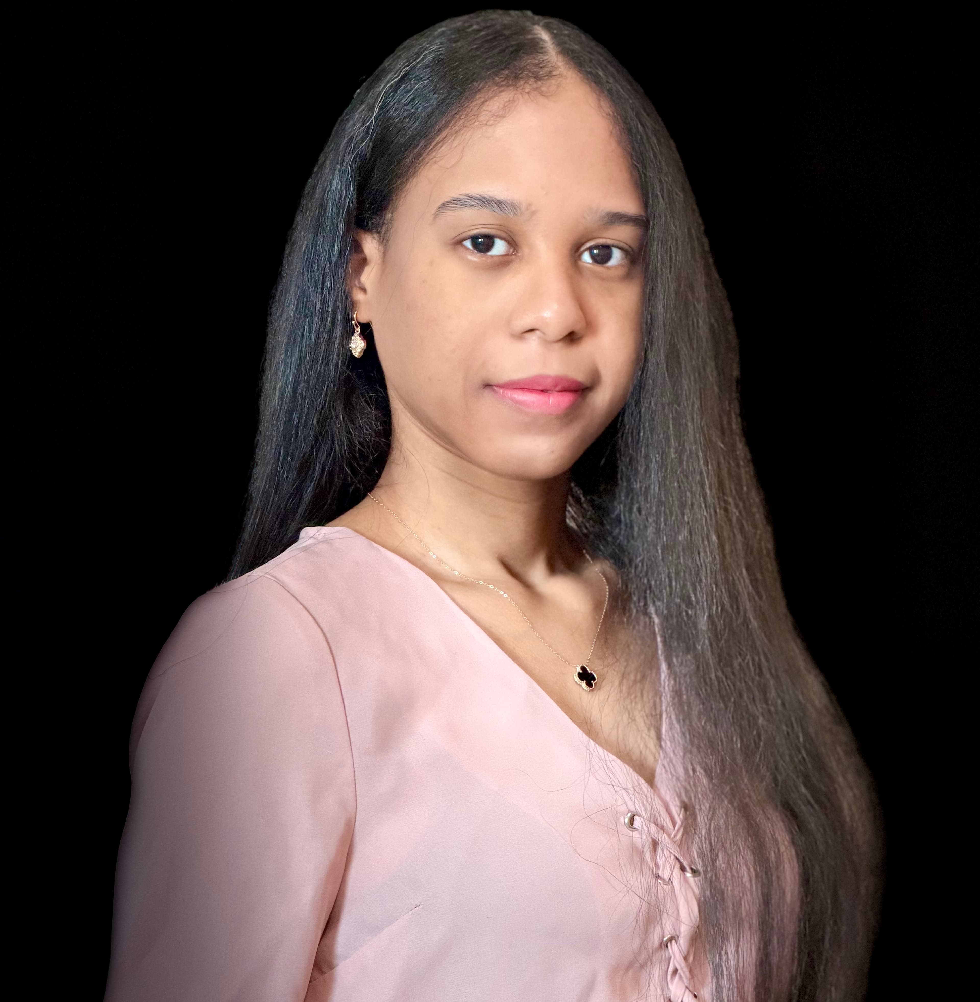 Lic. Sally Kosiris Sánchez